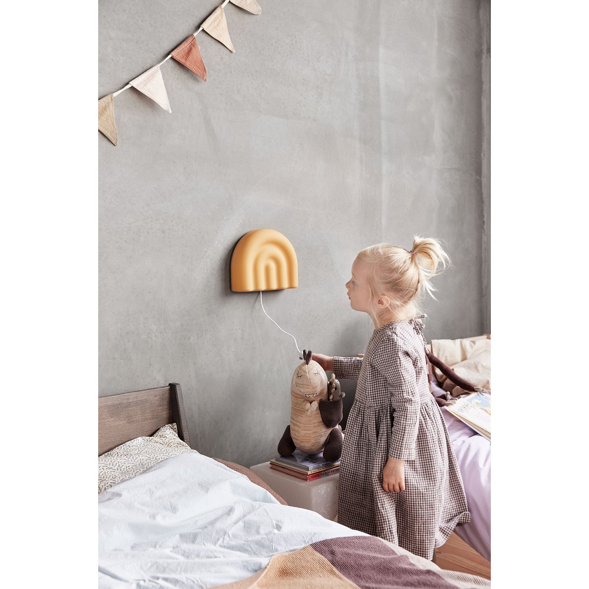 Applique murale en silicone MINI marron, OYOY LIVING DESIGN