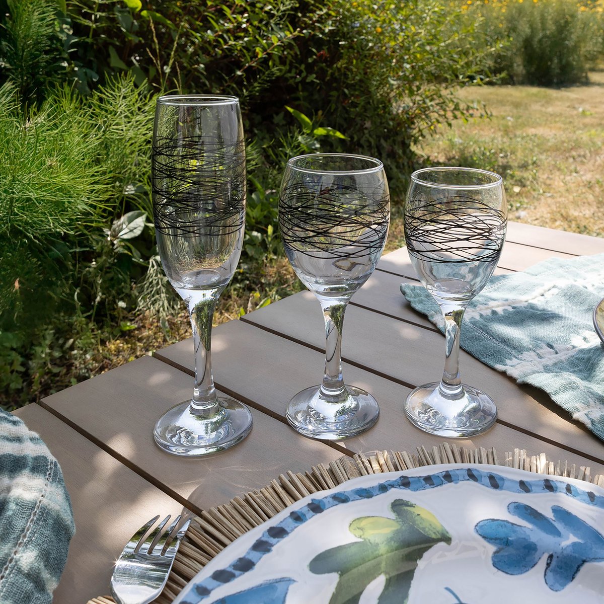 Lot de 6 verres à pied en verre 24,5cl, SERPENTIN transparent, NOVASTYL