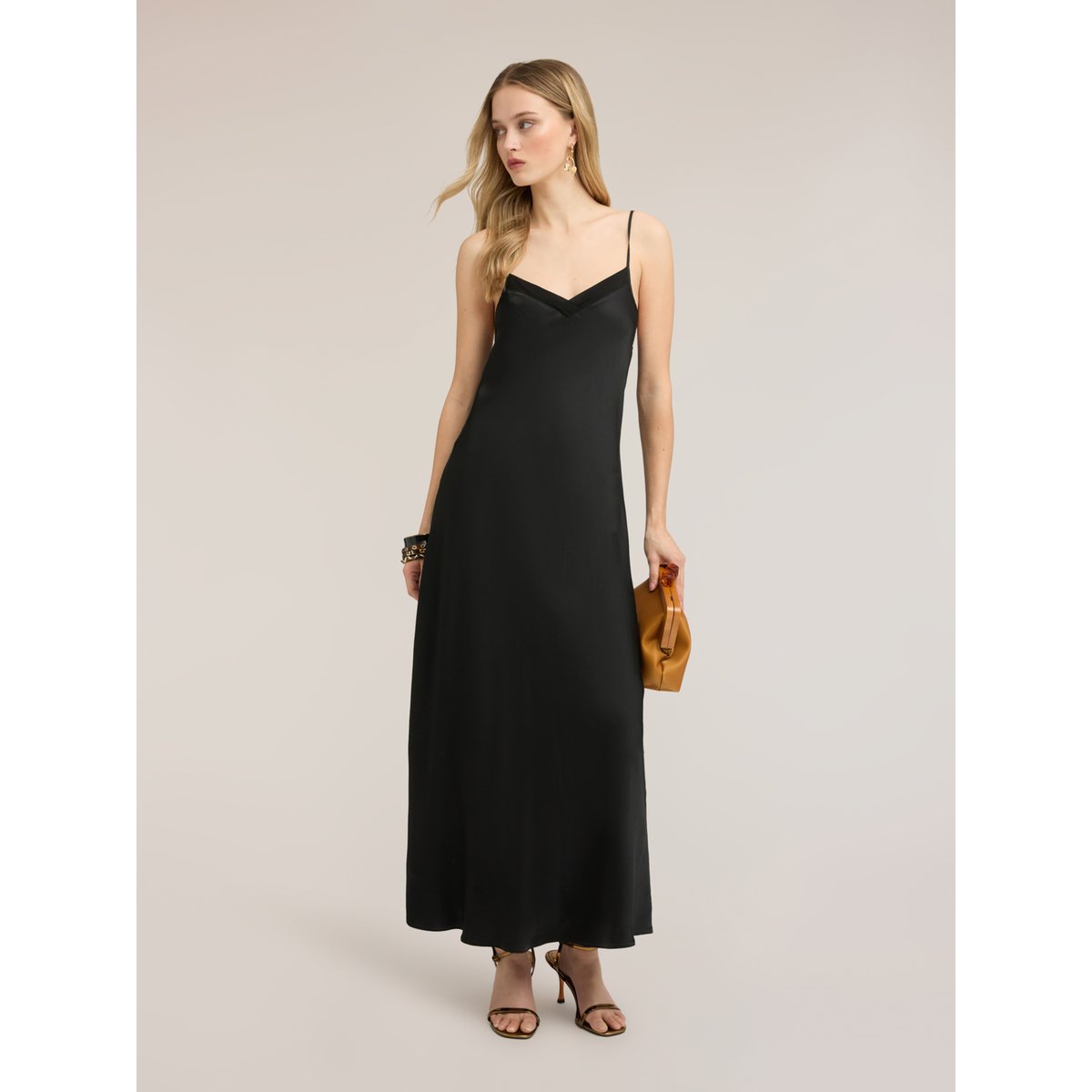 Robe longue lingerie noir, MOTIVI