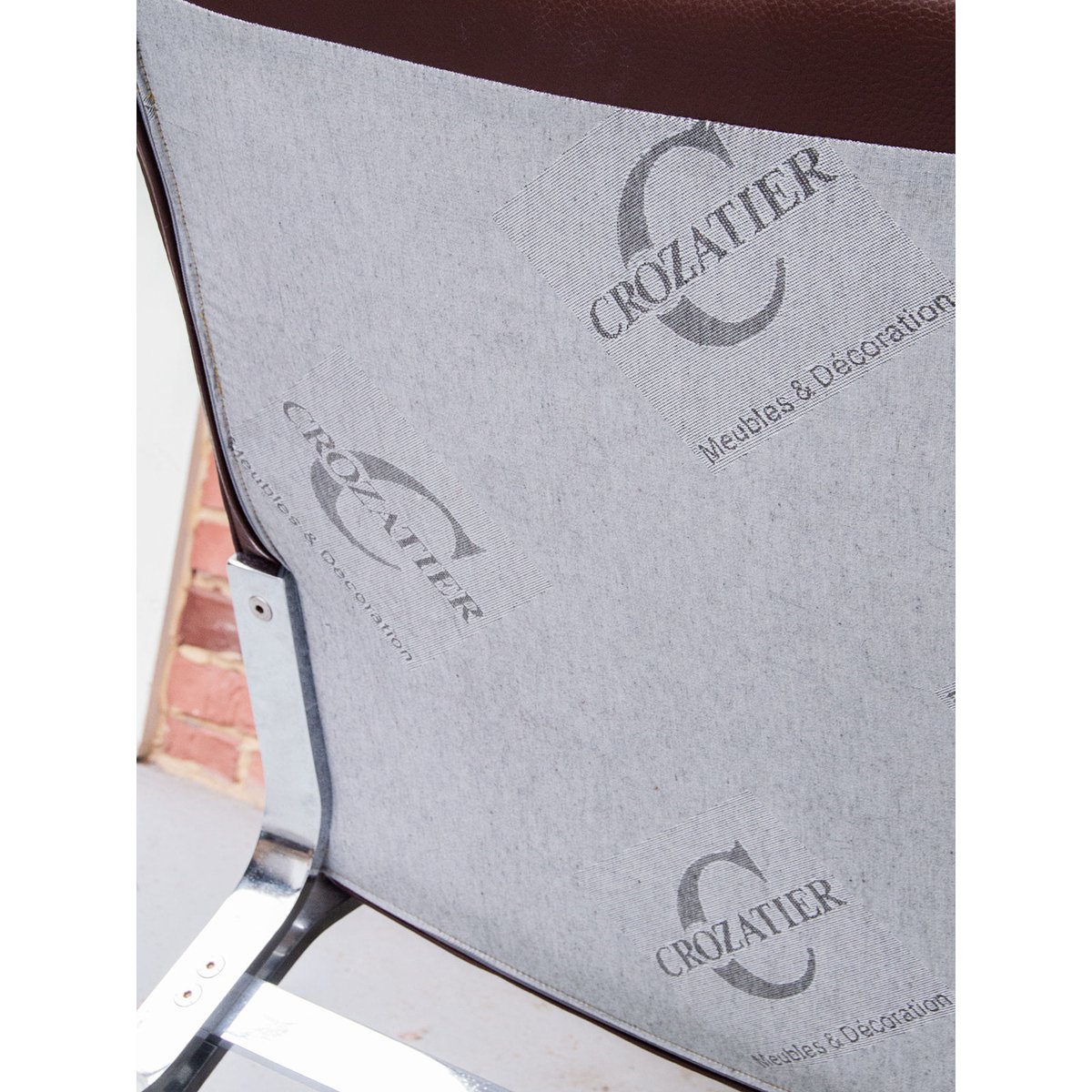 Fauteuil en cuir marron Jakob N°367 - Bon état marron, DEBONGOUT