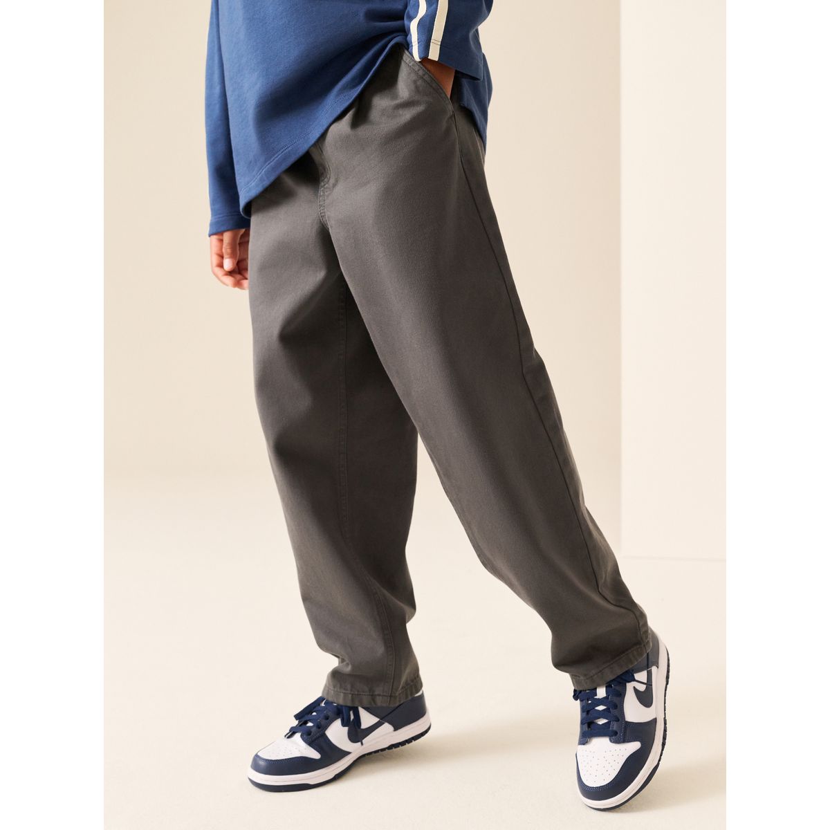 Pantalon bouffant fuselé à enfiler gris anthracite, NEXT
