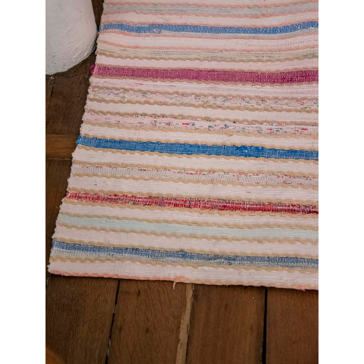 Tapis à petites rayures colorées Olivier N°127 - Bon état multicolore, DEBONGOUT
