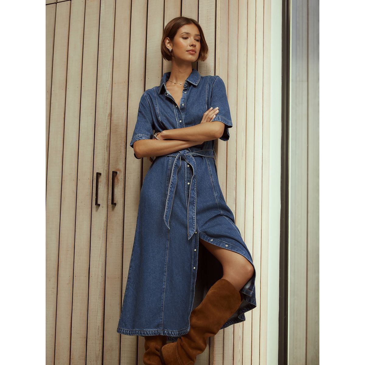 Robe chemise longue à manches courtes jean bleu moyen, NEXT