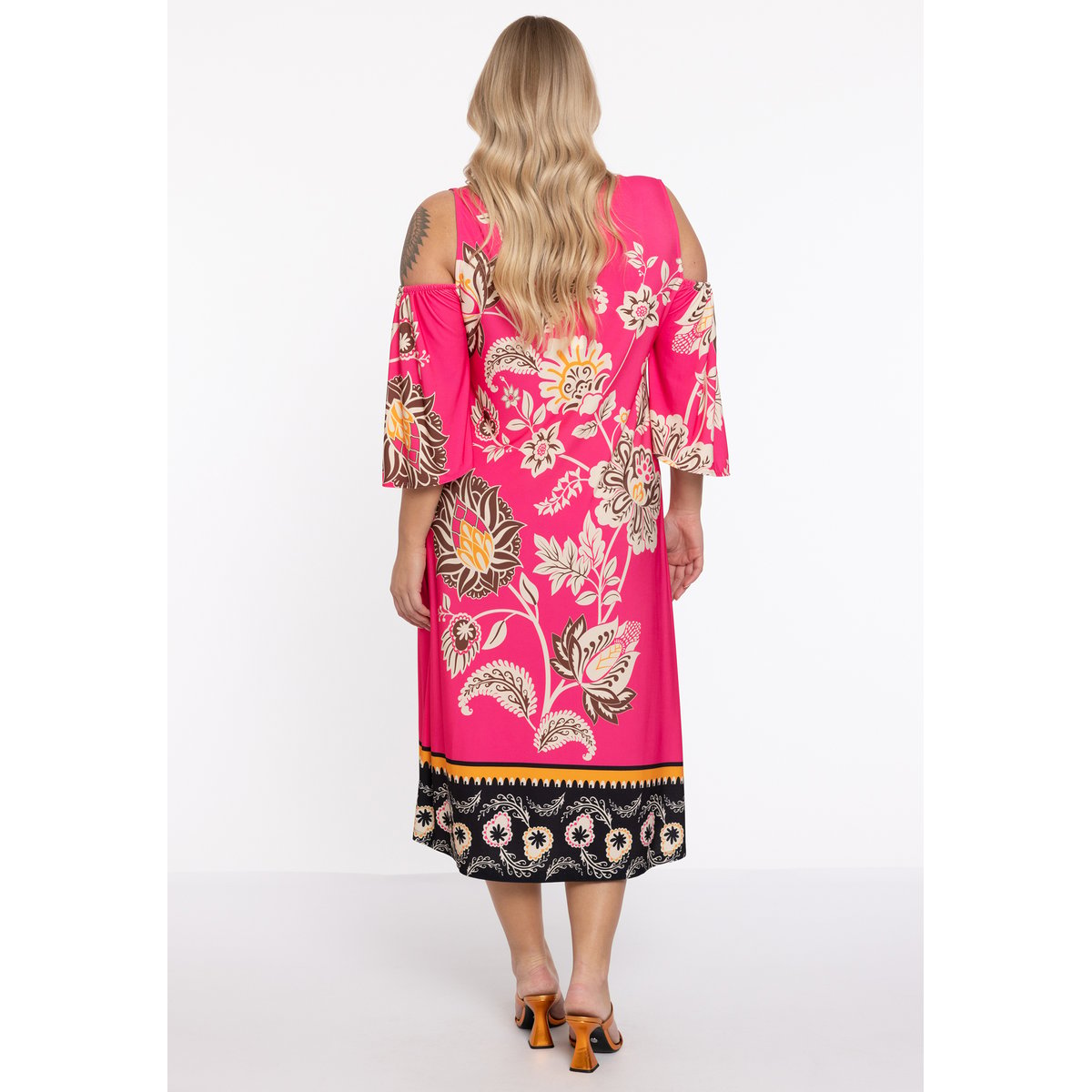 Robe avec découpe / découpes rose, YOEK
