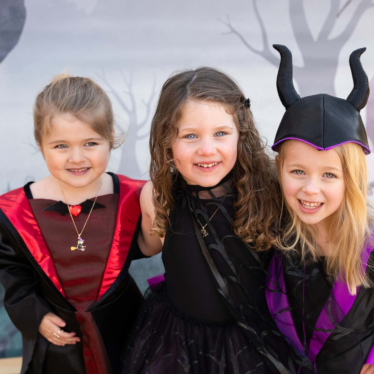 Déguisement enfant robe de Princesse Vampire Royal noir, GREAT PRETENDERS
