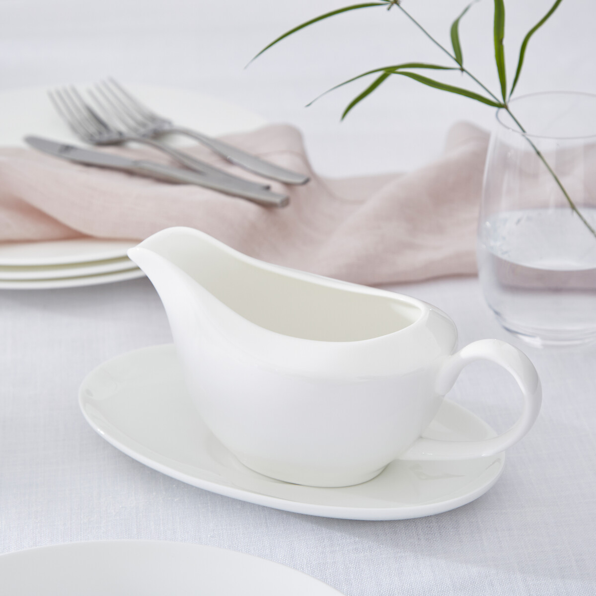 Serendipity Gravy Boat & Stand white, ROYAL WORCESTER