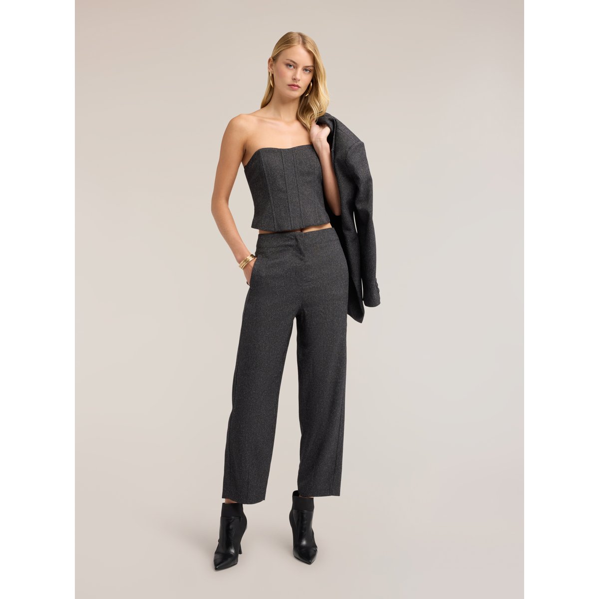 Bustier teint fil gris, MOTIVI