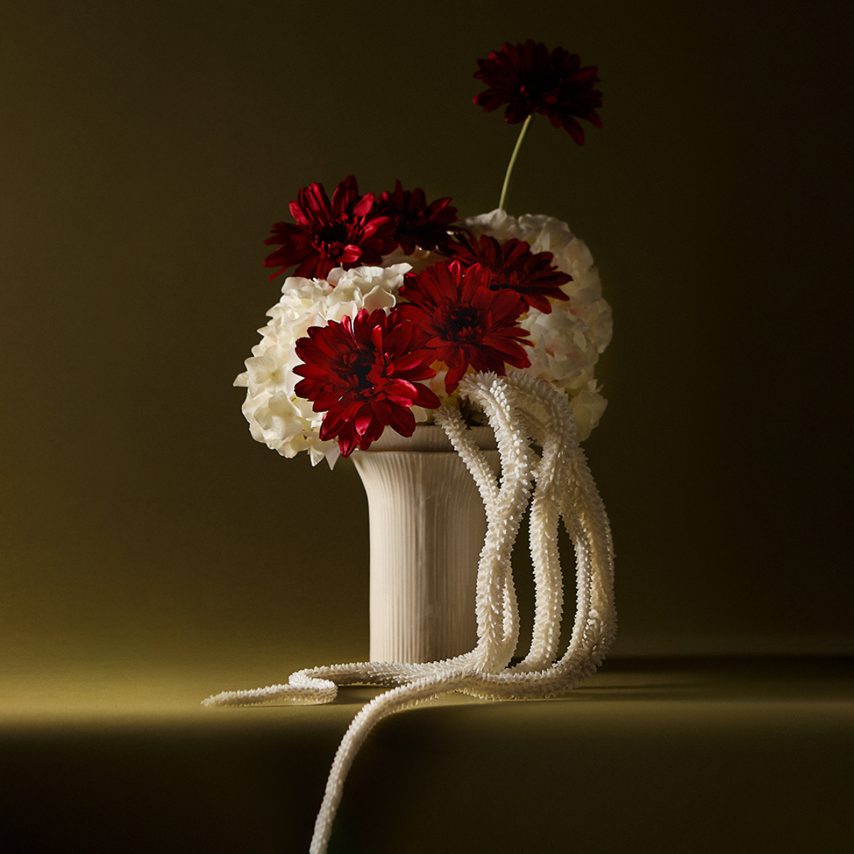 Vase décoratif en grès H22 GROW blanc, SIA DECO