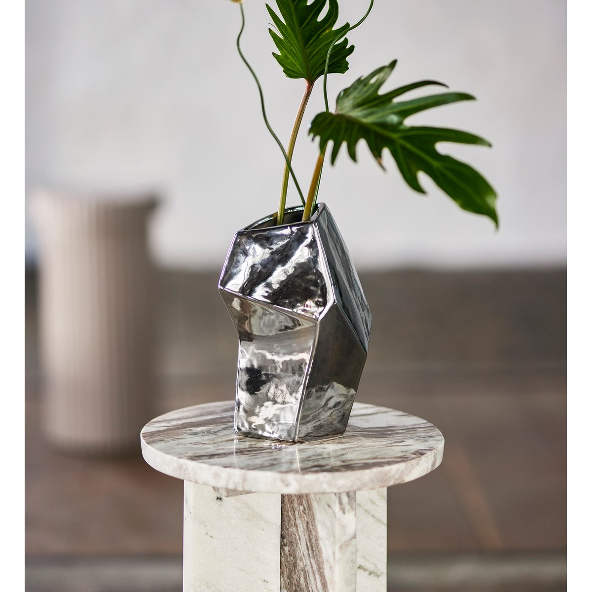 Vase argent, BLOOMINGVILLE