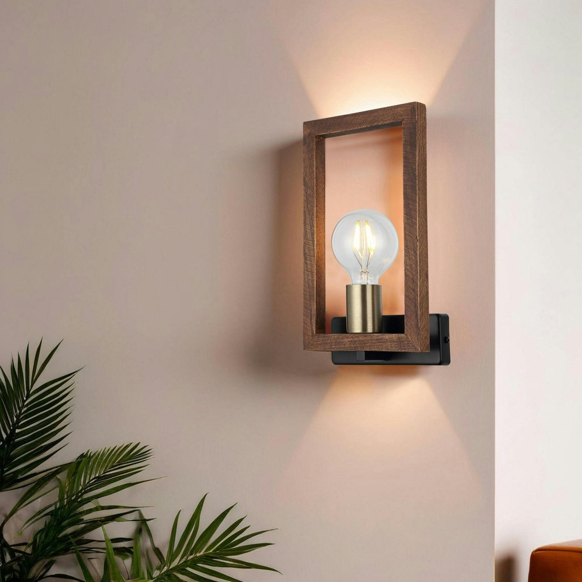 Applique murale rustique, douille dorée & cadre bois JENA bois naturel, PIER IMPORT