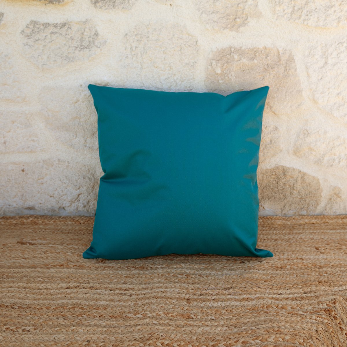 Coussin extérieur imperméable et déhoussable MINORQUE - QABANE bleu paon, HOME MAISON