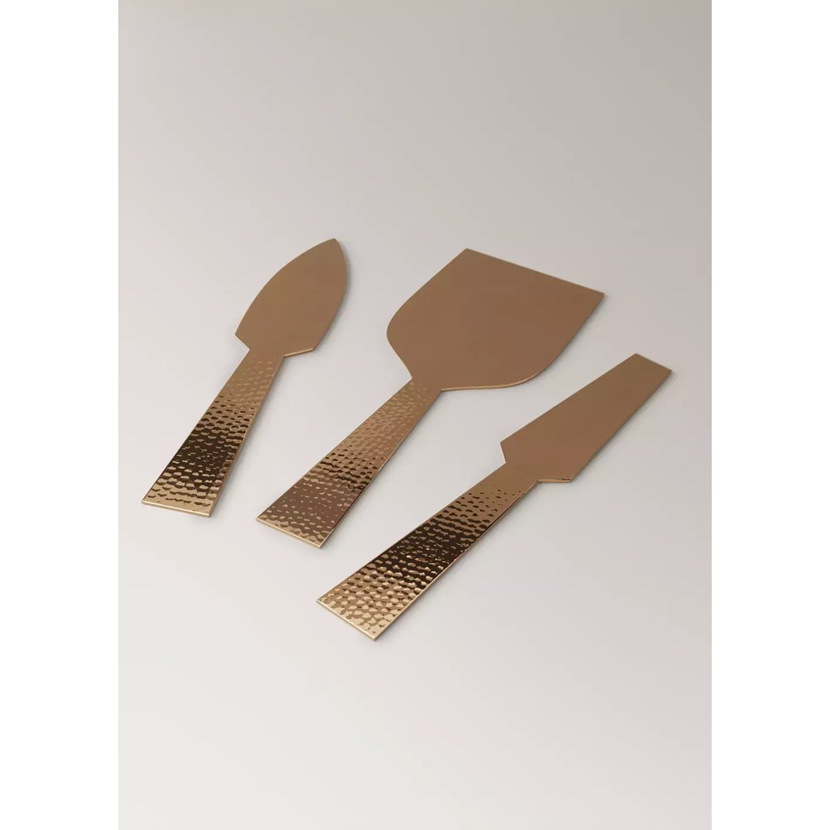 Lot de couverts en acier inoxydable martelé cuivre, MANGO HOME