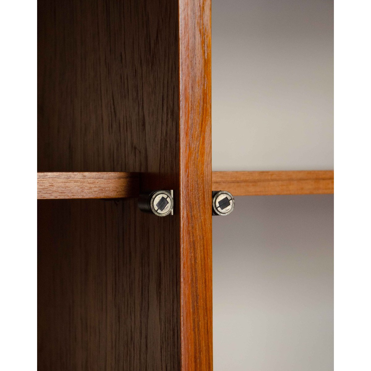 Grande enfilade en teck Margaret N°506 - Bon état bois clair, DEBONGOUT