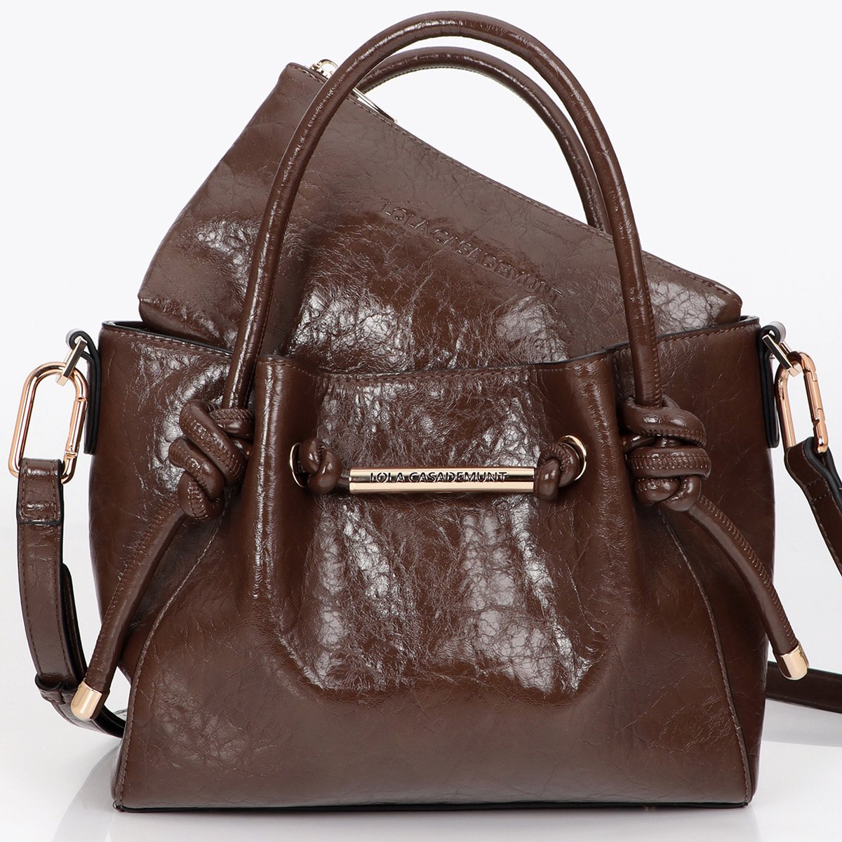 Sac à main avec noeuds décoratifs à logo métallique chocolat, LOLA CASADEMUNT