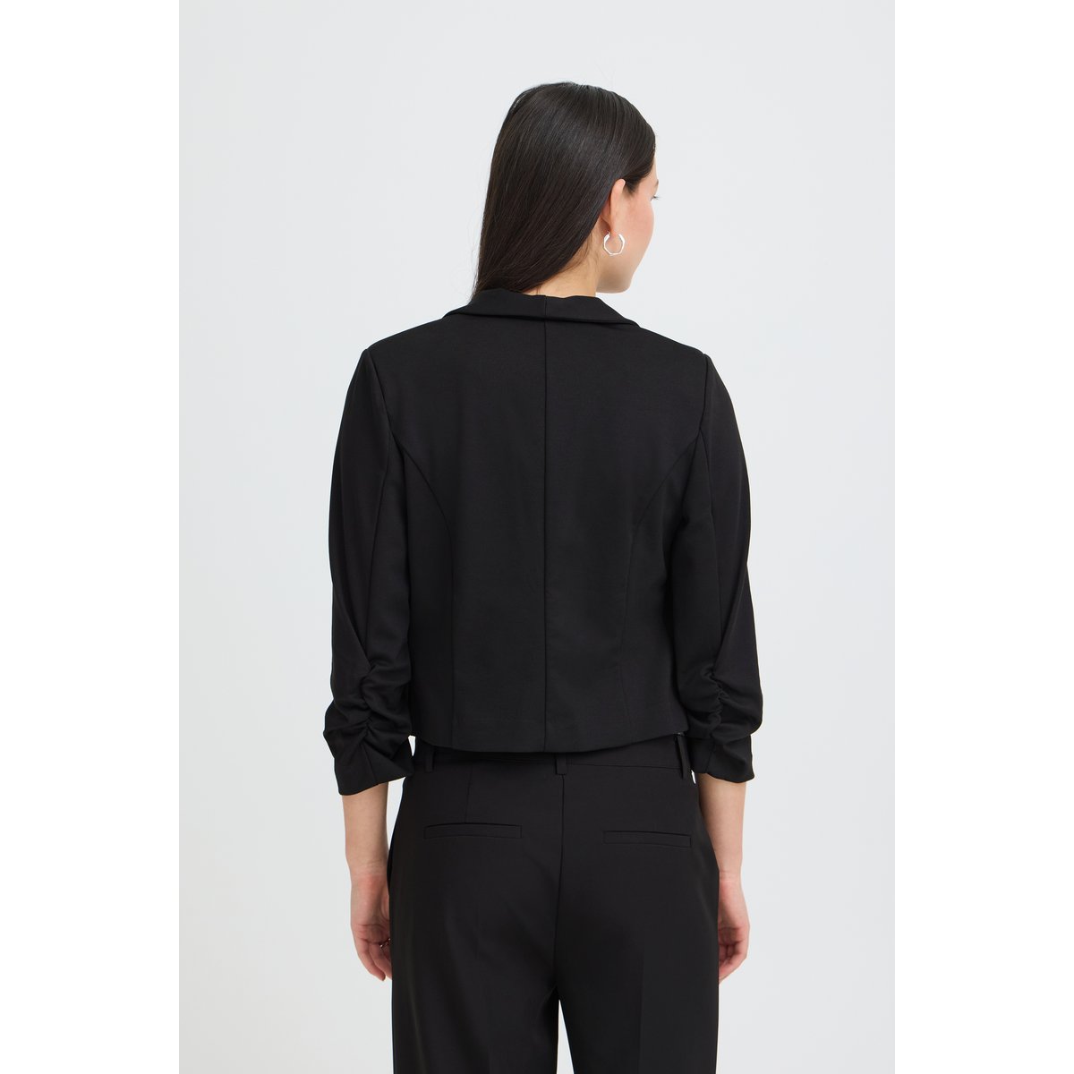 Blazer court, coupe ouverte, manches longues noir, ICHI