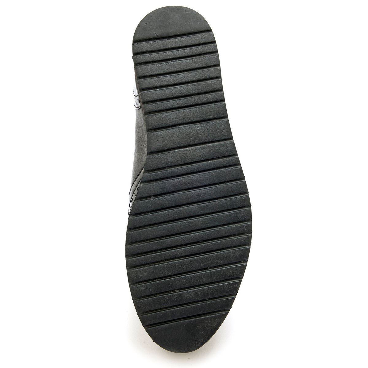 Sans-gêne compensés à franges vernis noir, PEDICONFORT