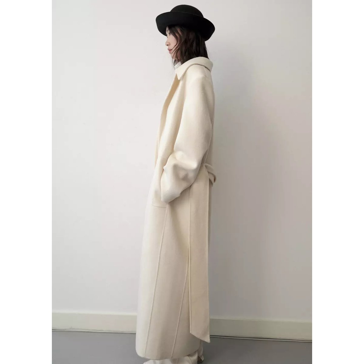 Chapeau 100 % laine à bord relevé noir, MANGO