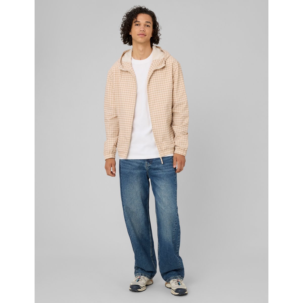 Blouson léger à capuche blanc cassé, BZB