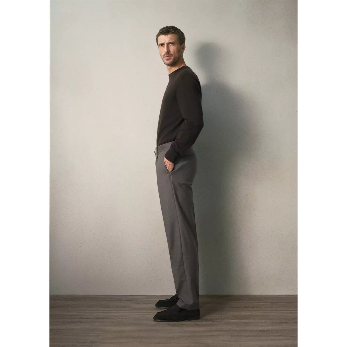 Pantalon de costume en flanelle de laine italienne, coupe slim fit beige, MANGO MAN