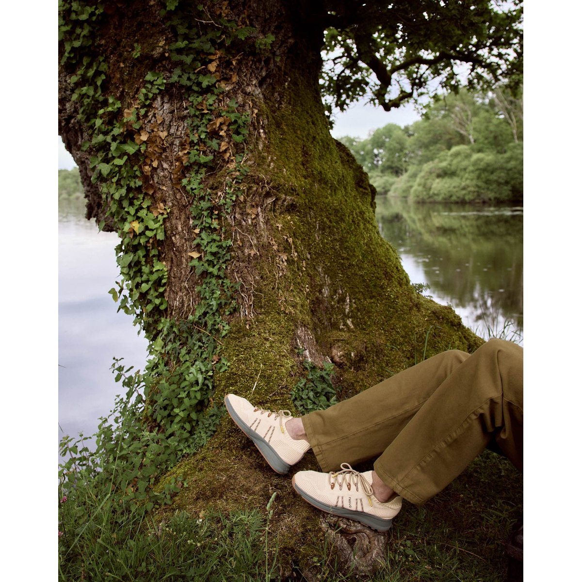 Running HEARTWOOD blanc et kaki, FAGUO
