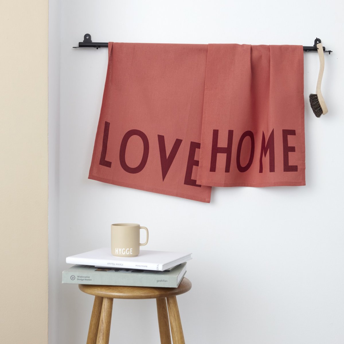 Lot De 2 Torchons Love & Home rouge, DESIGN LETTERS