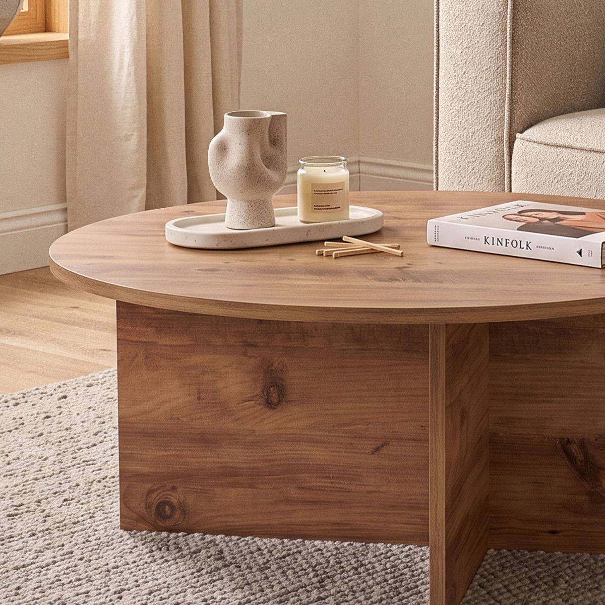 Table basse avec plateau arrondi - SOLEIL pin atlantique, CALICOSY