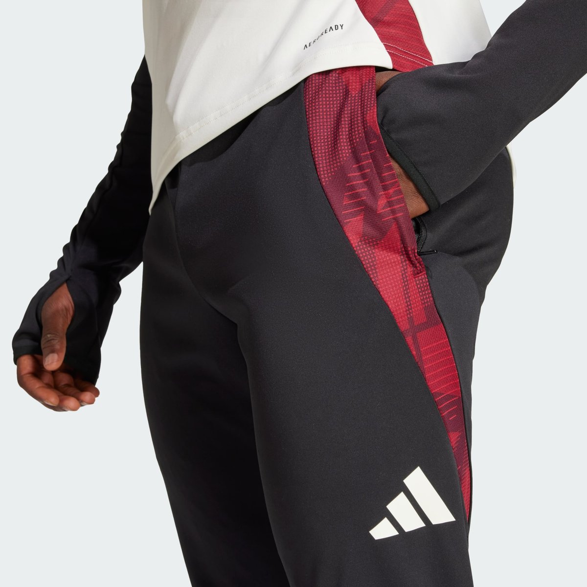 Pantalon D’entraînement Manchester United Tiro 24 Pantalon D’entraînement Manchester United Tiro 24 black, adidas Performance