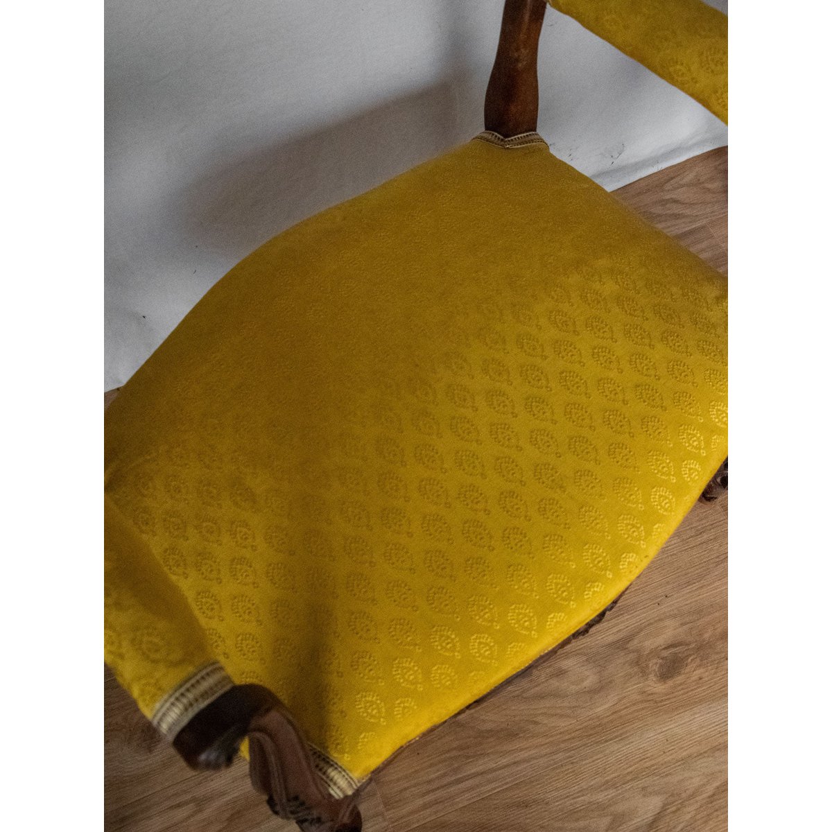 Petite banquette en bois Jean-Philippe N°73 - Bon état bois foncé, DEBONGOUT