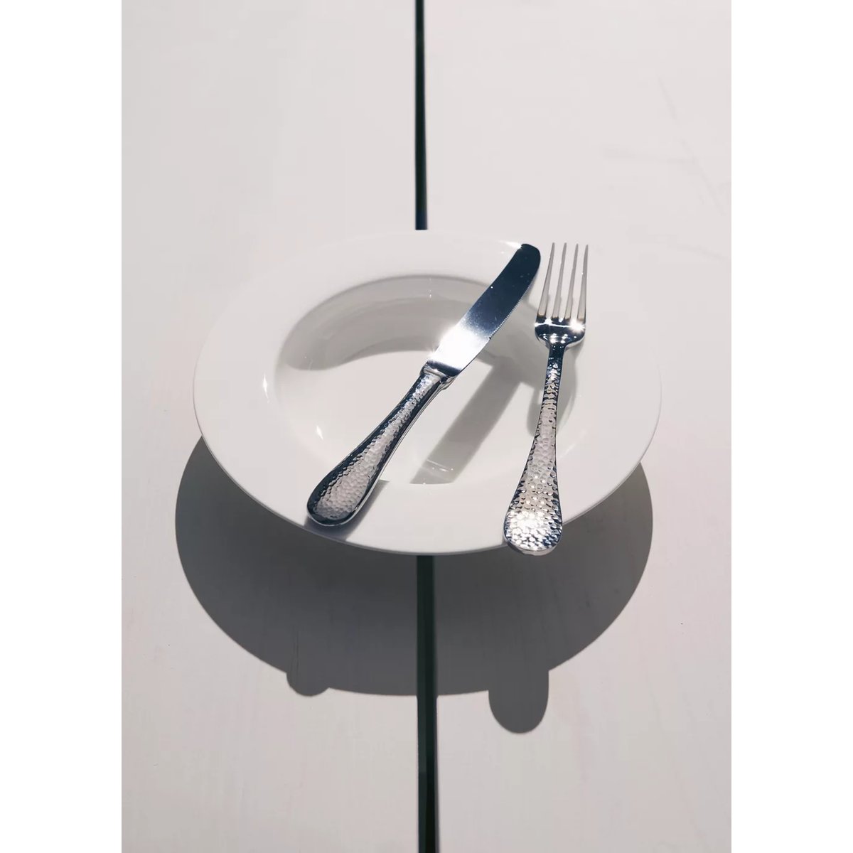 Ensemble de couverts 3 pièces en acier inoxydable martelé gris, MANGO HOME