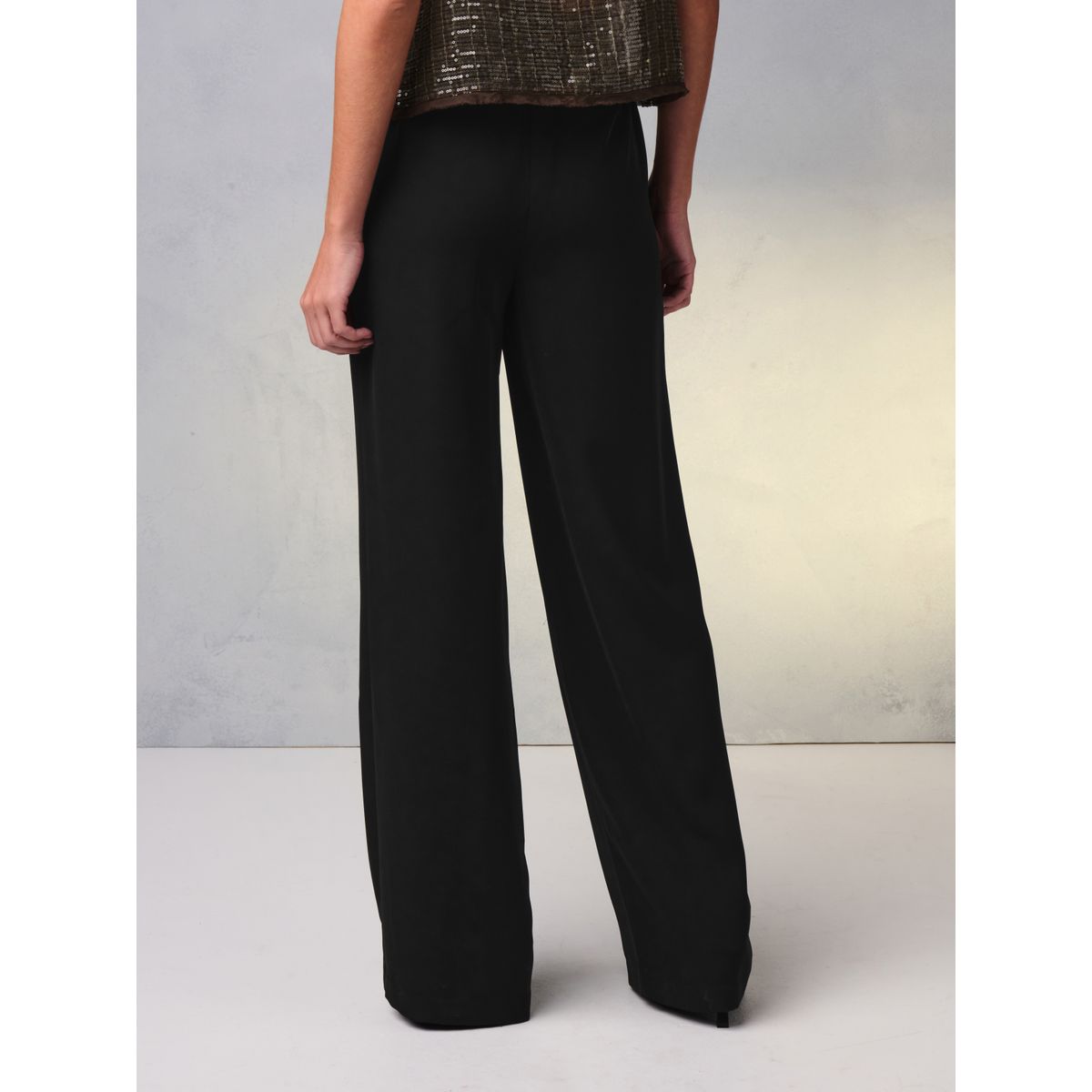 Pantalon large avec élastique au dos noir, NEXT