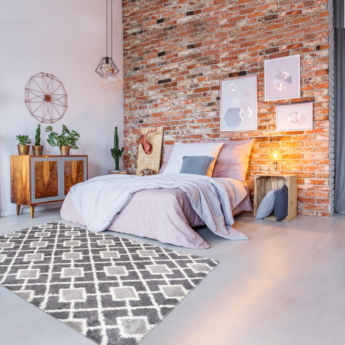 Tapis longs poils shaggy tissé motif scandinave DIROP gris, blanc, UN AMOUR DE TAPIS