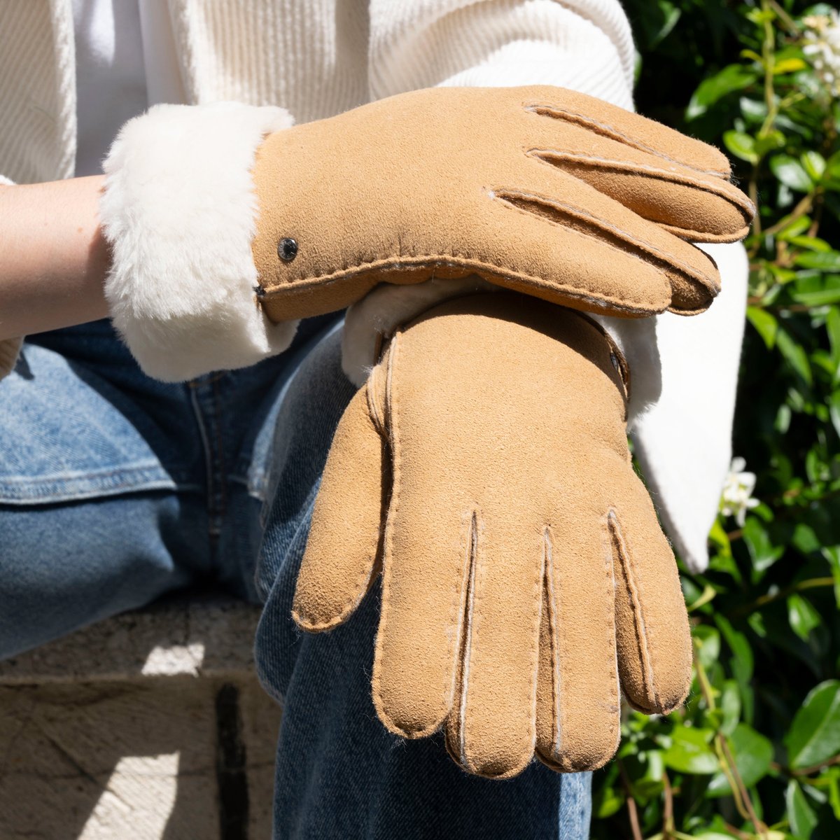Gants chauds et doux, en cuir de mouton retourné, et intérieur imitation fourrure beige caramel, ISOTONER