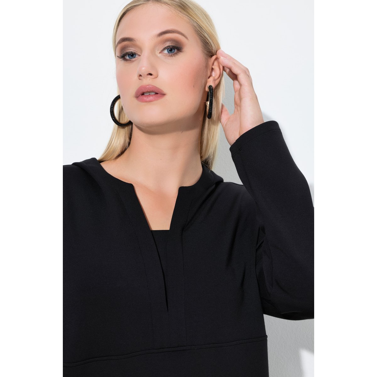 Sweat-shirt en modal mélangé, capuche noir, ULLA POPKEN