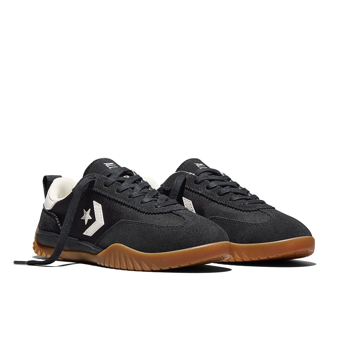 Baskets RUN STAR TRAINER FOUNDATION noir, CONVERSE