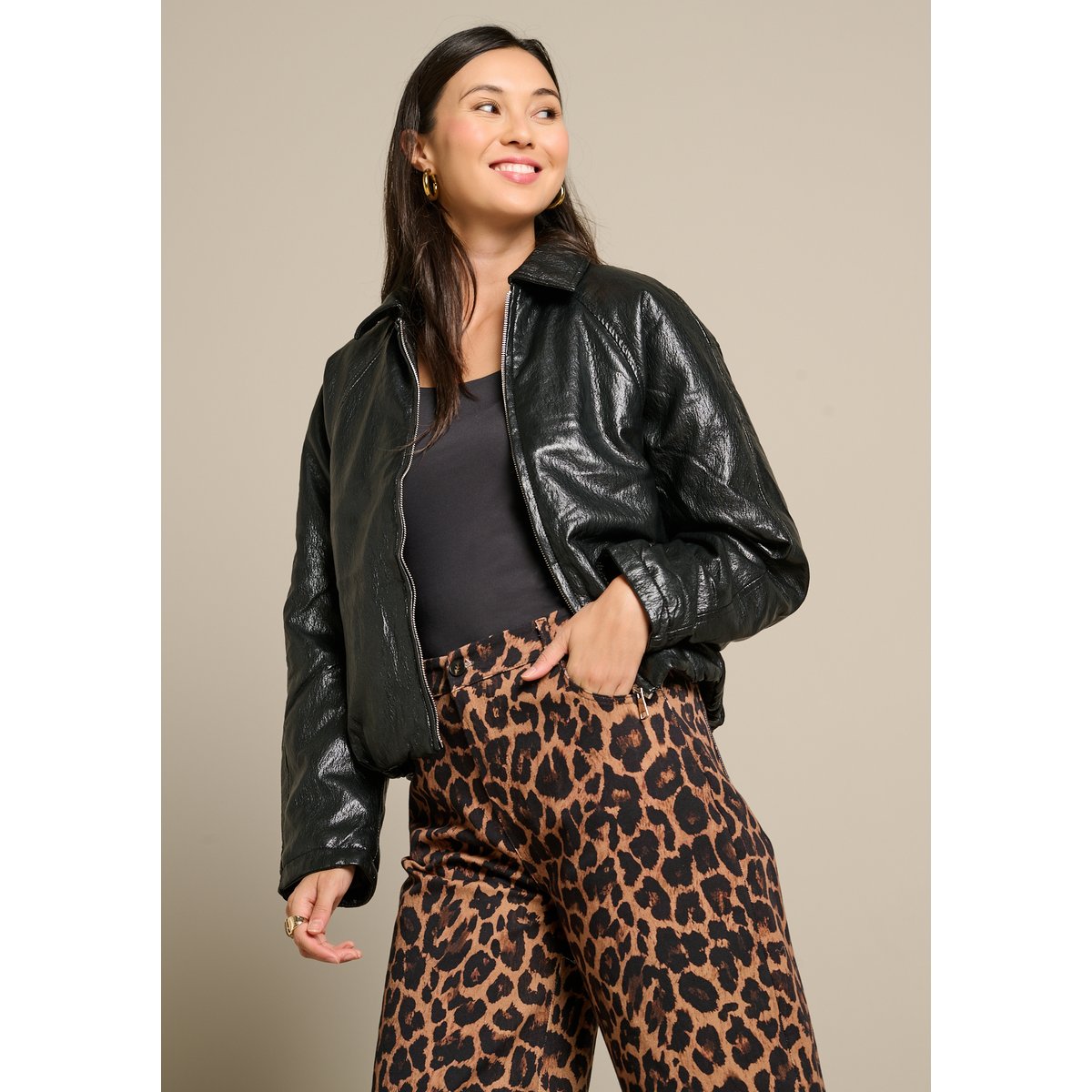 Bomber effet cuir noir, LOLALIZA