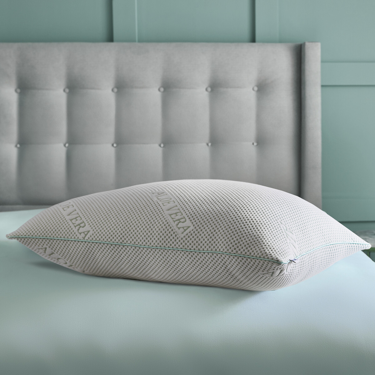 Wellbeing Aloe Vera Anti Allergy Pillow multi-coloured, SILENTNIGHT