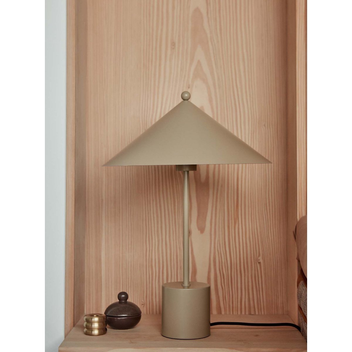 Bougeoir en laiton décoratif LIVING bronze, OYOY LIVING DESIGN