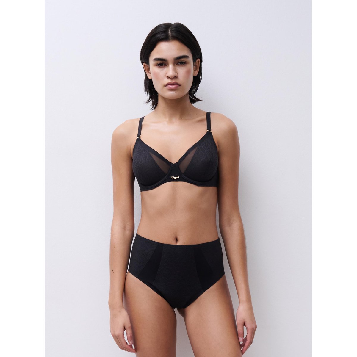 Soutien-gorge emboîtant PURE LACE noir, CHANTELLE