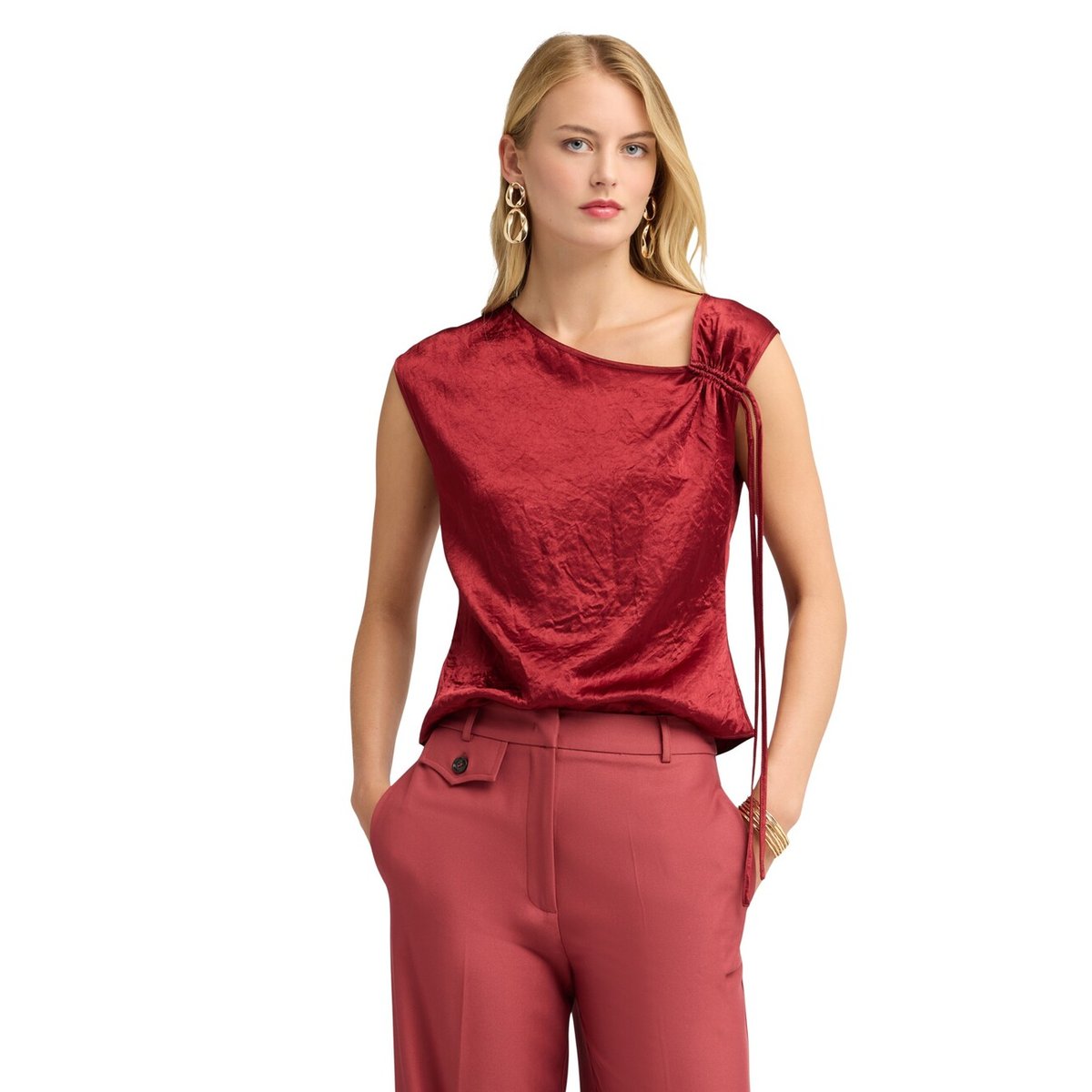 Top avec encolure asymétrique drapée burgundy, MOTIVI