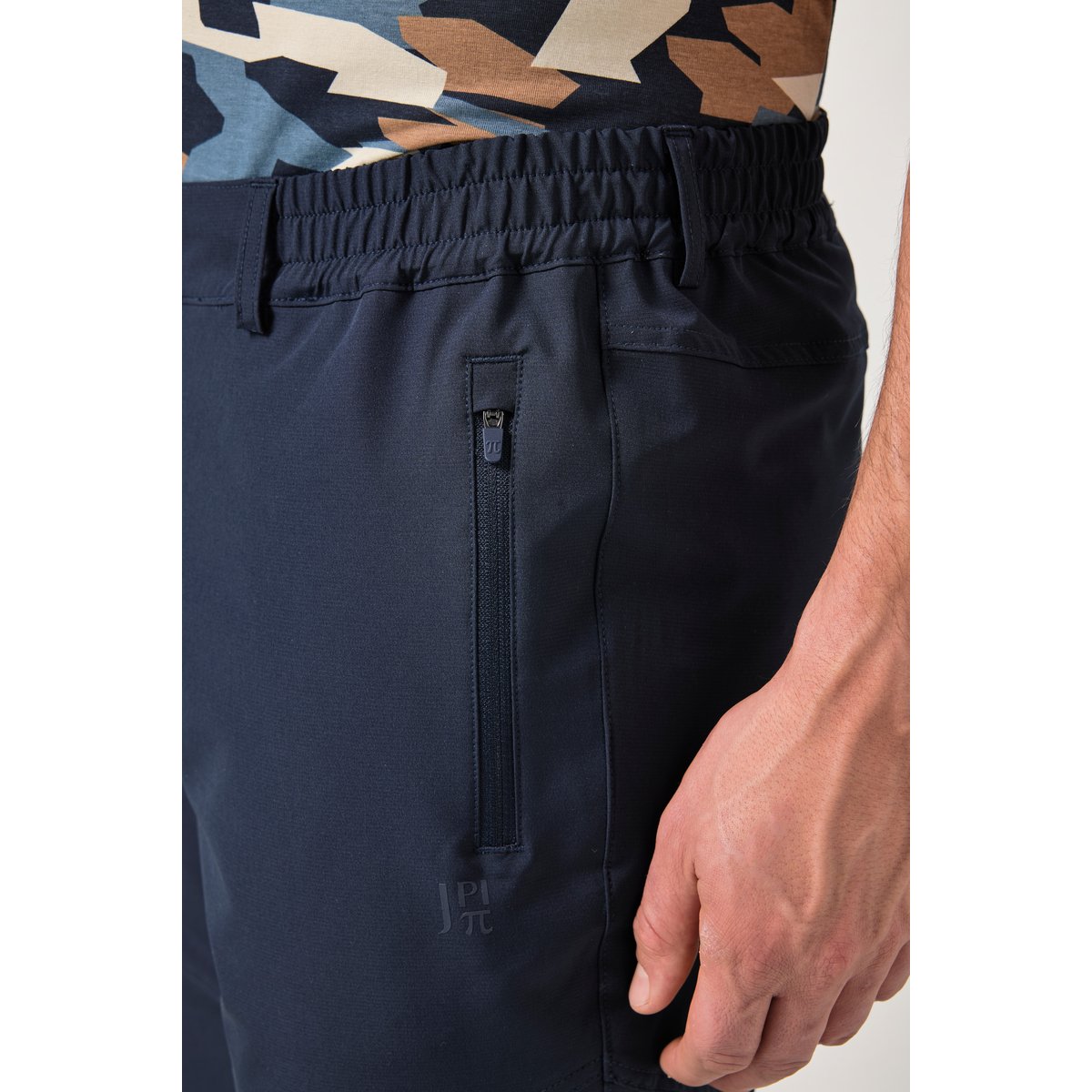 Bermuda FLEXNAMIC® bleu marine, JP1880