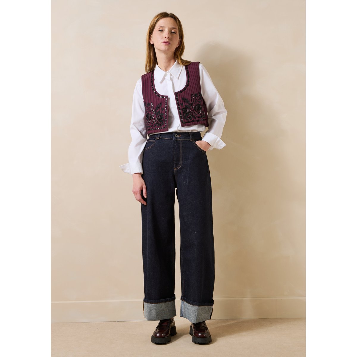 Veste sans manches brodée ouverte bordeaux / noir, LA FEE MARABOUTEE