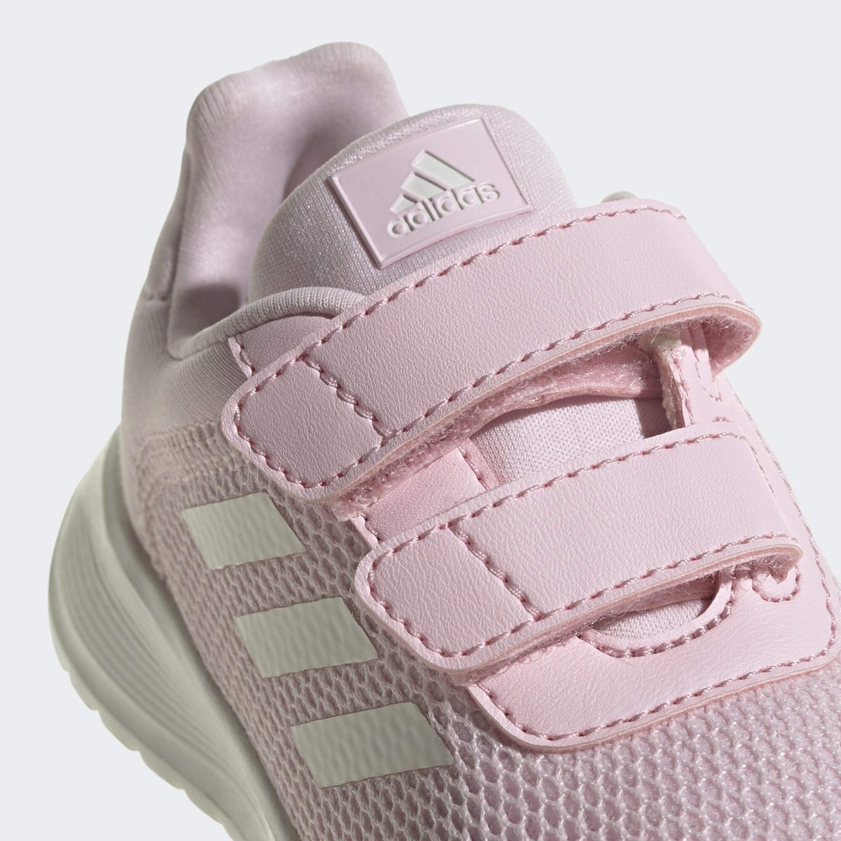 Baskets Scrachées Tensaur Run clear pink / core white / clear pink, adidas Performance
