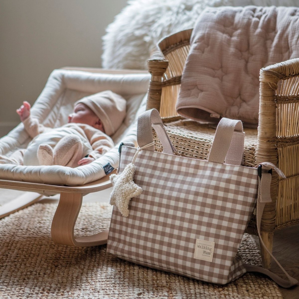 Sac à poussette Crossbody Caetana Sand beige, WALKING MUM