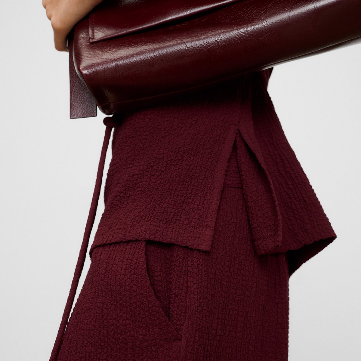 Pantalon droit en tissu bouclé prune, ADOLFO DOMINGUEZ
