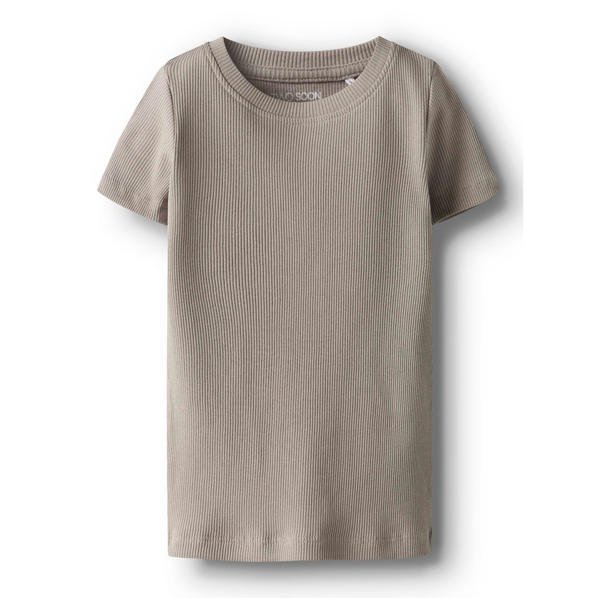 Top black, TWO SOON