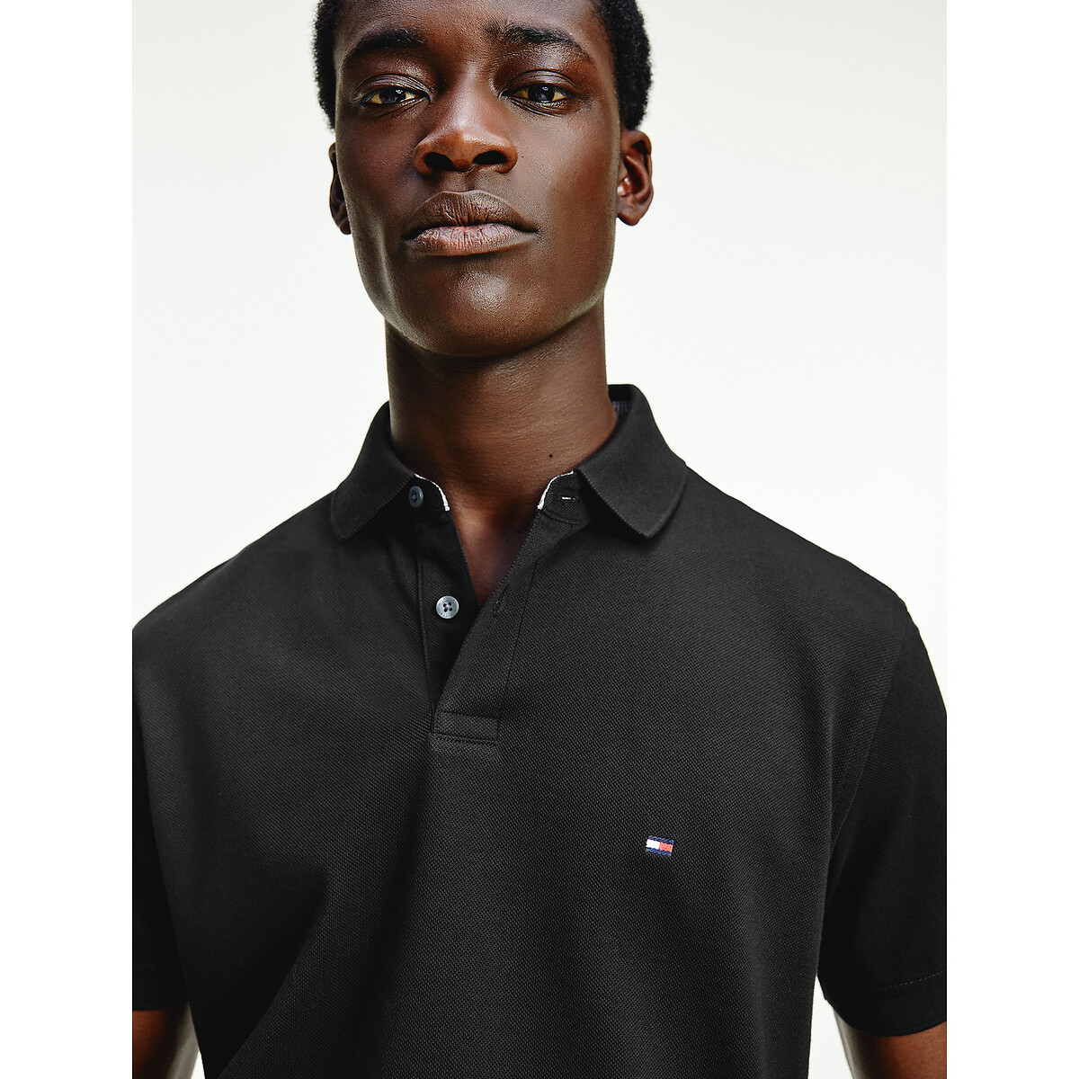 Polo direito stretch, gola com 2 botões preto , TOMMY HILFIGER