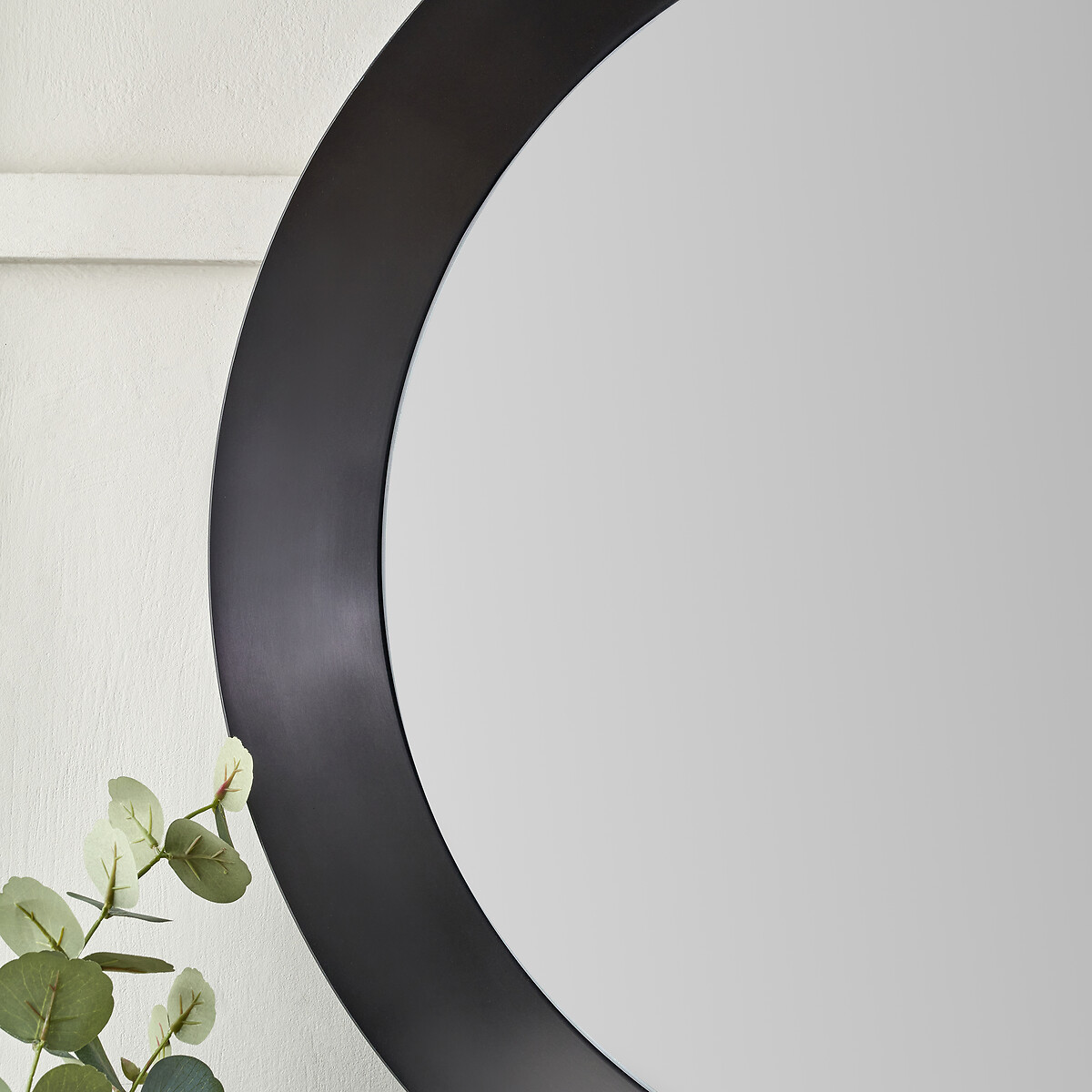 80cm Round Metal Angled Frame Mirror in Graphite graphite, ÉDITÉ