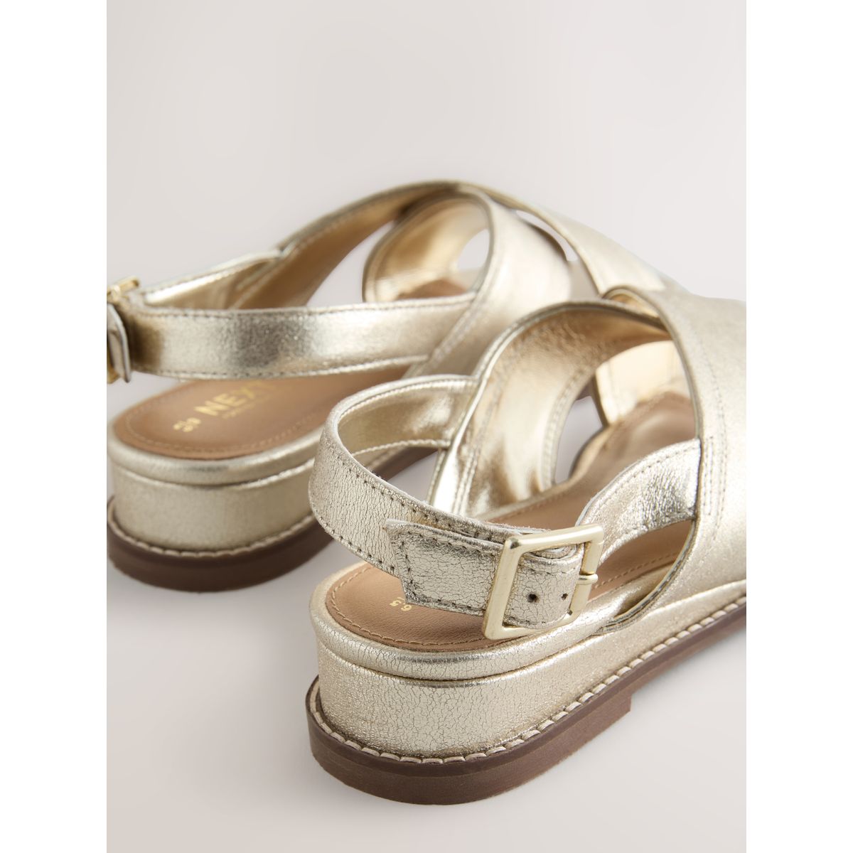 Sandales à bout ouvert forever comfort® doré, NEXT