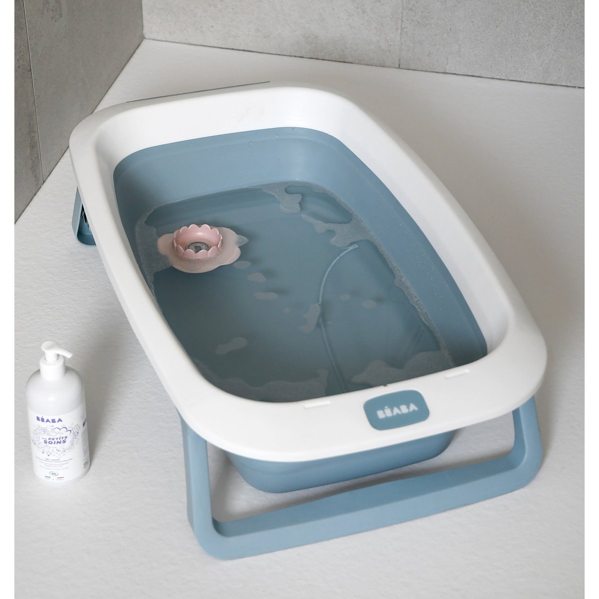 Baignoire pour bébé pliable et compacte EAZY POP bleu baltique, BEABA