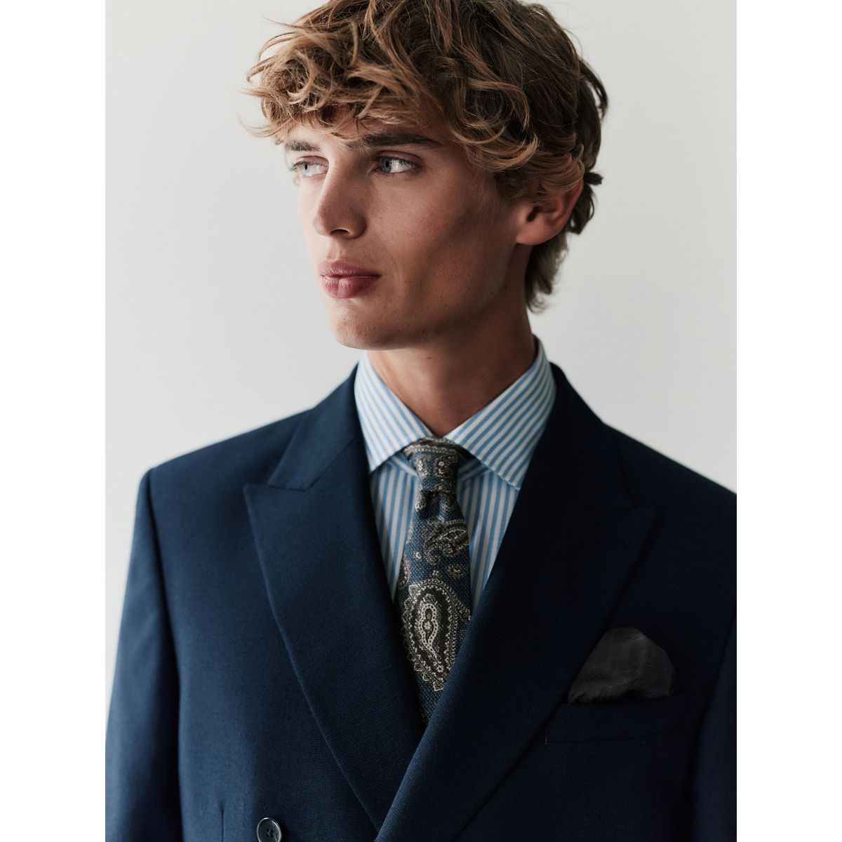 Blazer regular leomaster à boutonnage croisé Signature bleu marine, NEXT